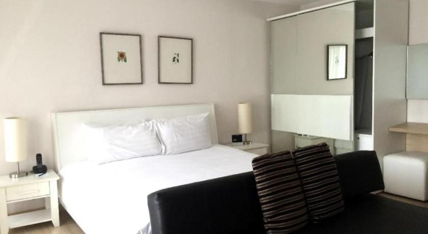 Baan K Residence Bangkok Luaran gambar
