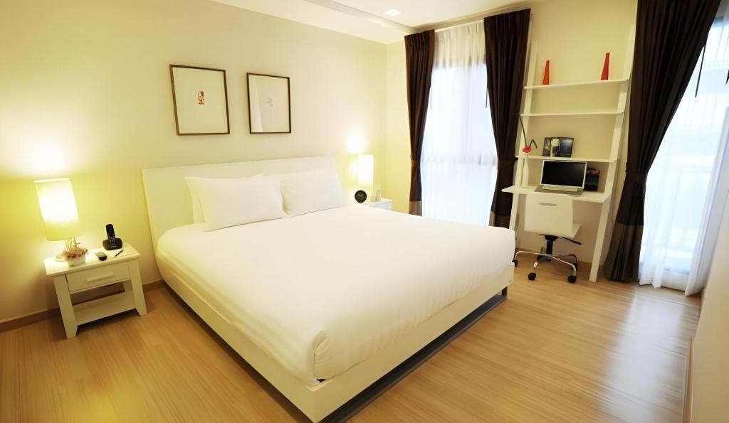 Baan K Residence Bangkok Luaran gambar
