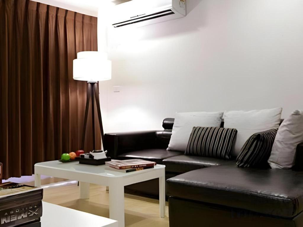 Baan K Residence Bangkok Luaran gambar